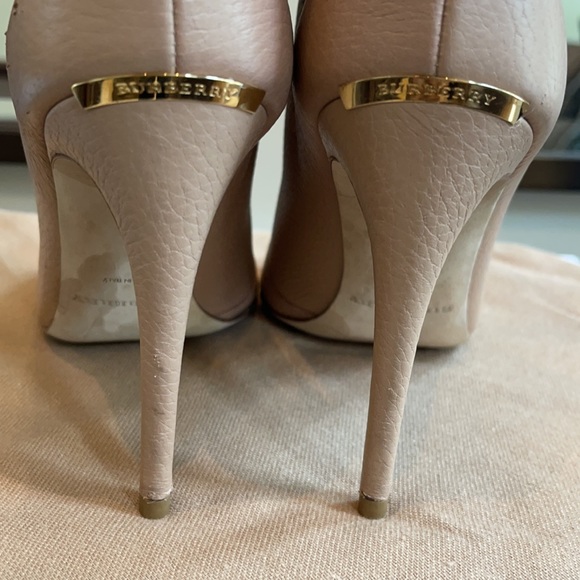 Burberry Booties - Picture 3 of 8